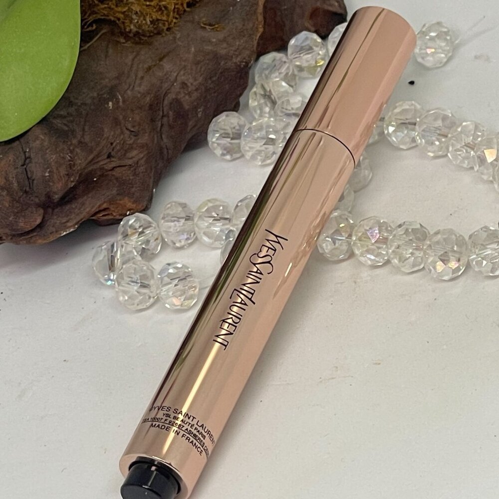 YSL Touche Eclat Neutralizer Colour Corrector - # 1 Abricot Bisque - New in Box - Picture 4 of 4